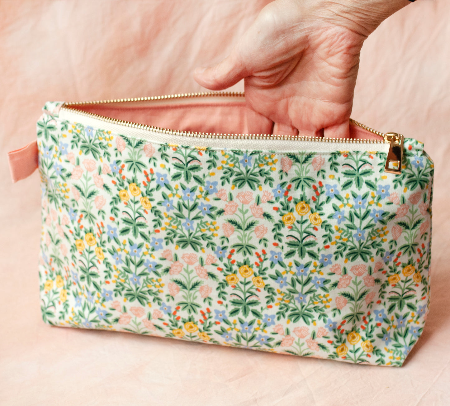 Big floral makeup pouch – toiletry case, floral cotton fabric cosmetic bag