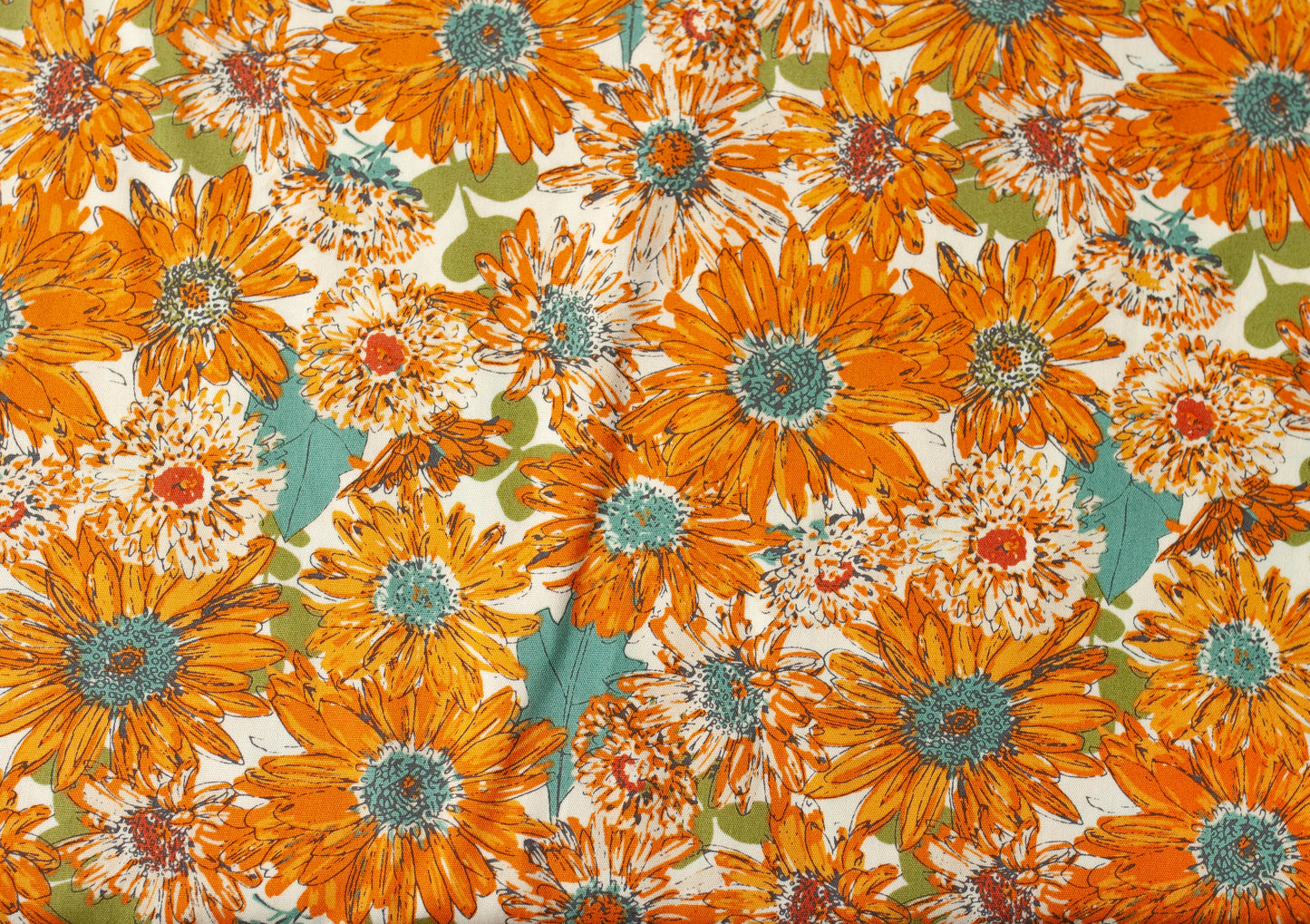 Chasing Daisies Heirloom, Sharon Holland cotton fabric, half meter.