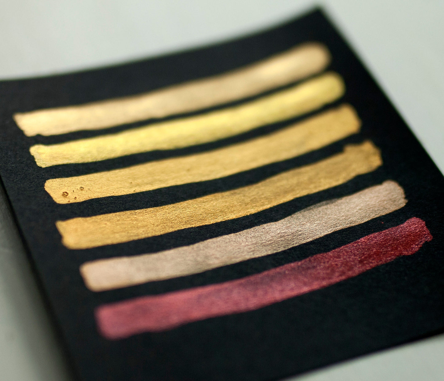 Yellow Gold Mica Pearlescent