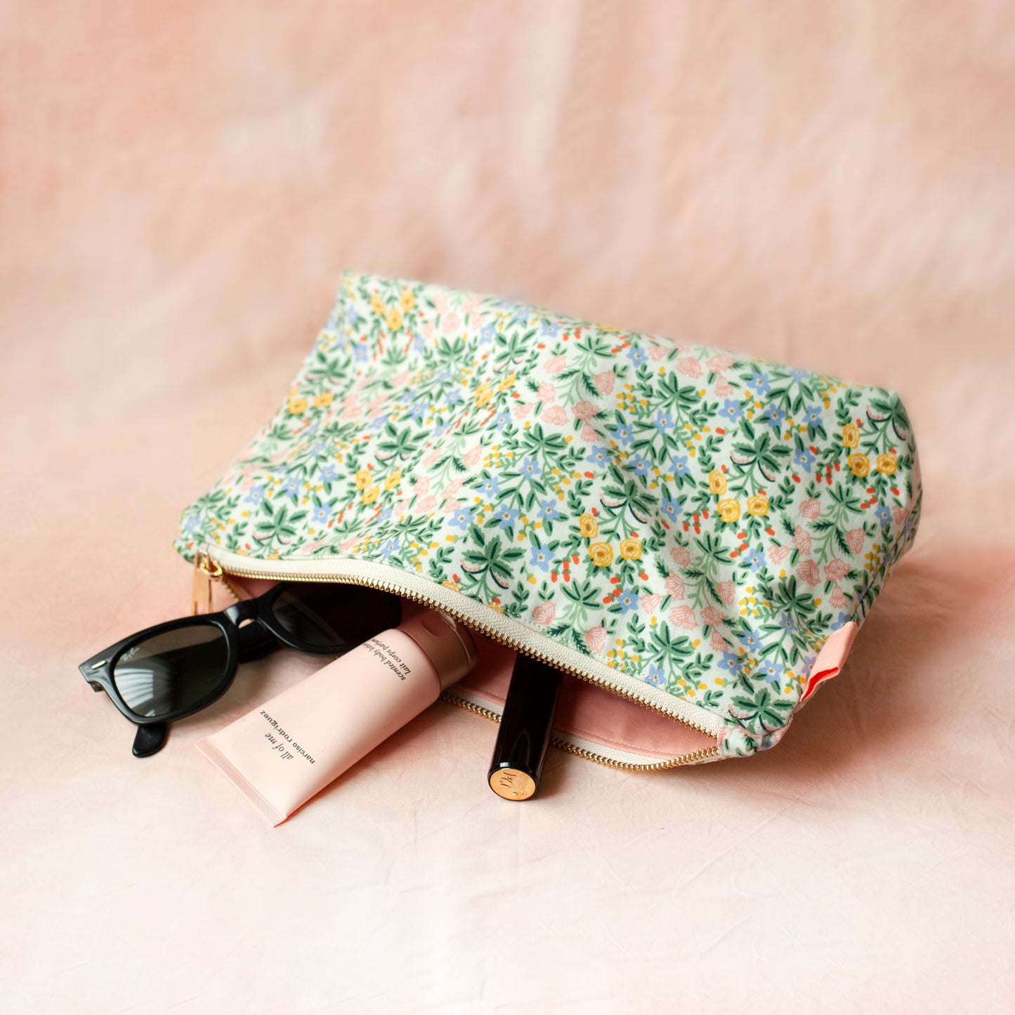 Big floral makeup pouch – toiletry case, floral cotton fabric cosmetic bag