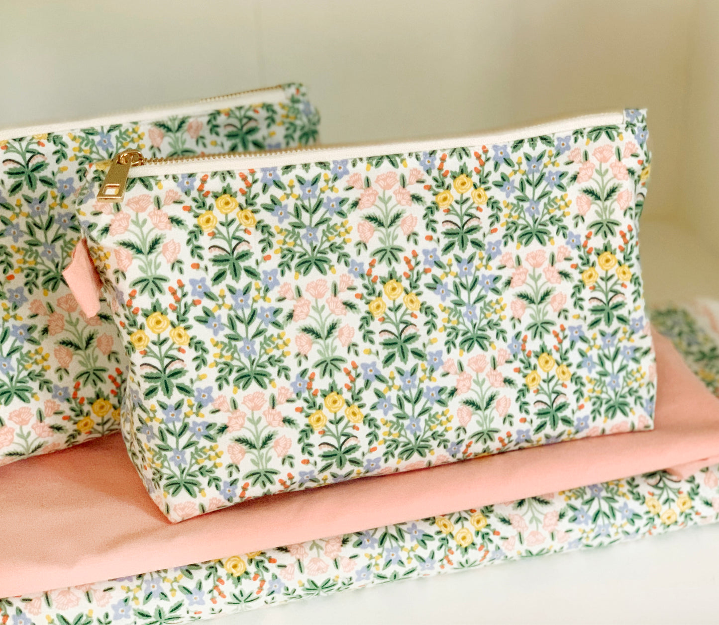 Big floral makeup pouch – toiletry case, floral cotton fabric cosmetic bag