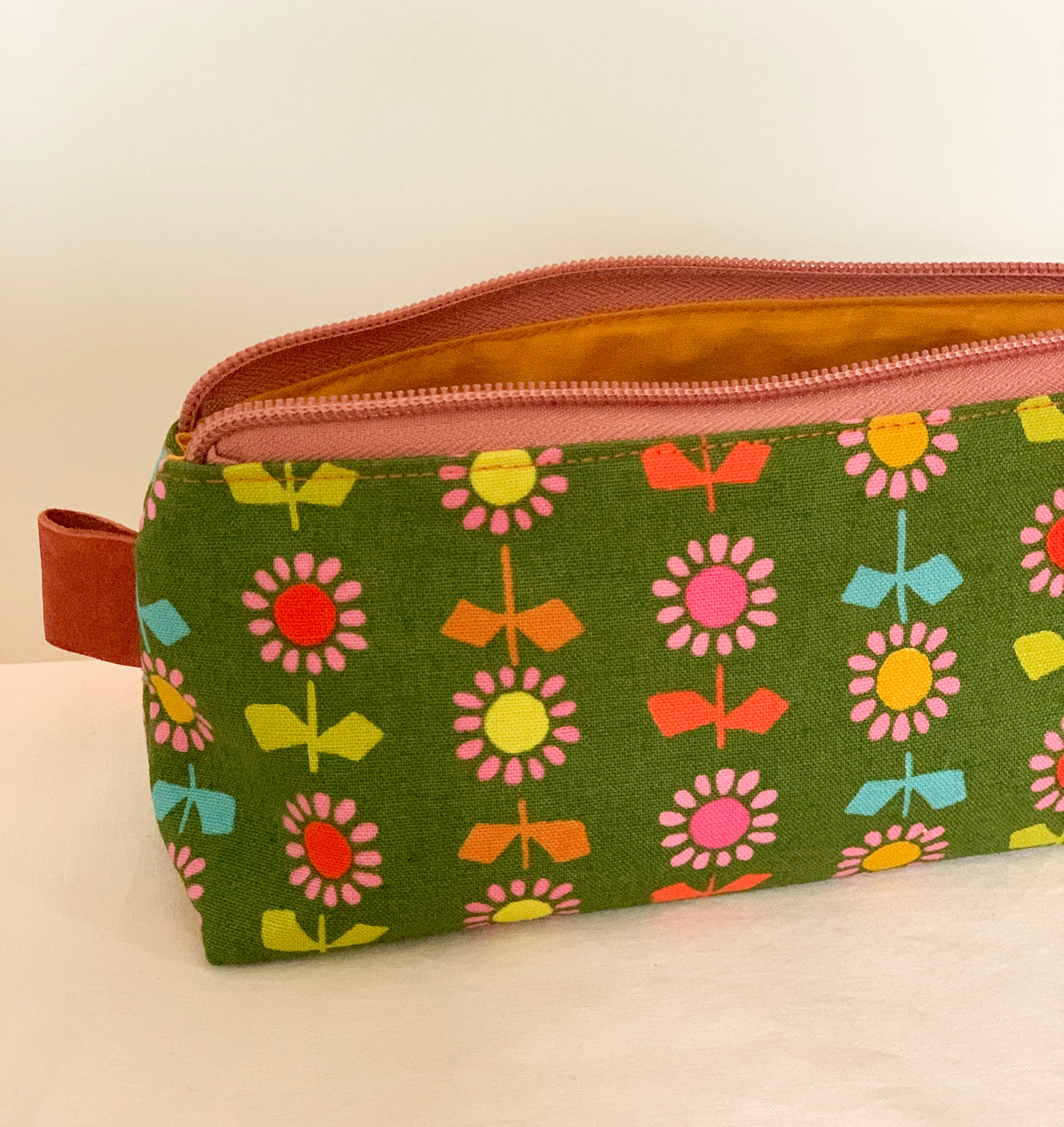 Artist supply brush case with modern floral print