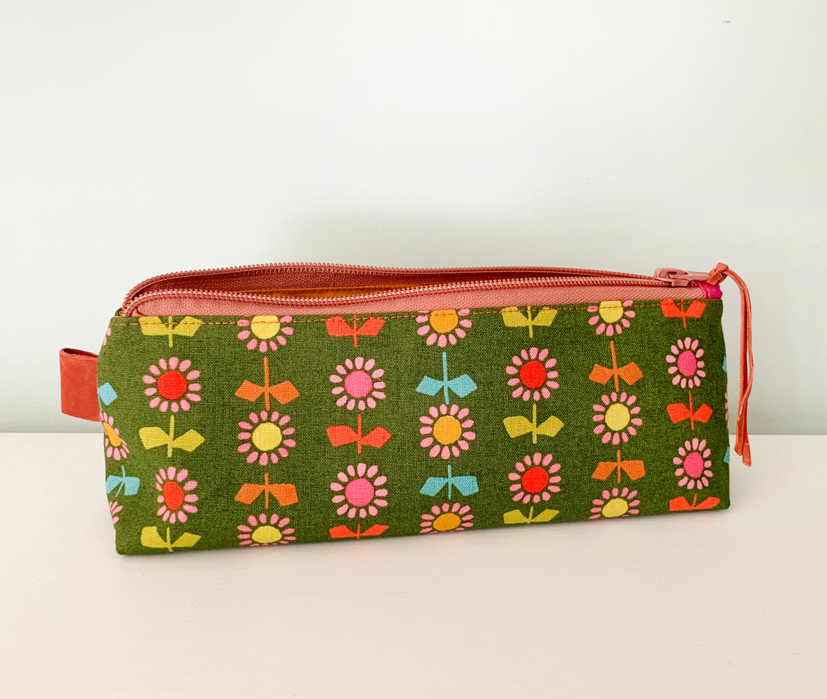 Artist supply brush case with modern floral print